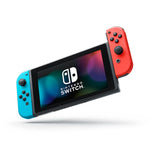 Nintendo Switch mit Joy-Con-Controllern in Neon-Blau/Neon-Rot